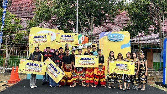Adalah salah satu sekolah favorit, SMKN 2 Tenggarong, Kukar yang kali ini kebagian hingar bingarnya FYP Goes to School.