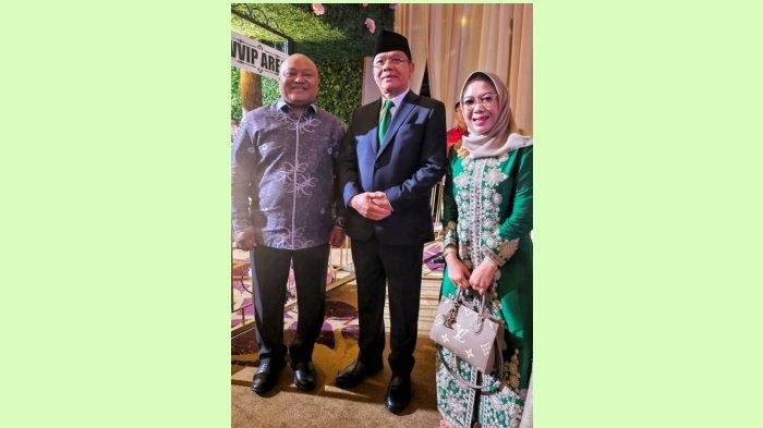 PILKADA KALTIM 2024 - Ketua DPW PPP Kaltim, Gamalis (kiri) bersama Sekretaris DPW PPP Kaltim, Leny Marlina (kanan), saat bertemu Plt Ketua Umum PPP, Mardiono (tengah) di hajatan Amir Uskara, Wakil Ketua MPR dari Fraksi PPP. PPP tak mau gegabah tentukan langkah di Pilkada Kaltim 2024. DPP PPP panggil Isran Noor dan Rudy Mas'ud.