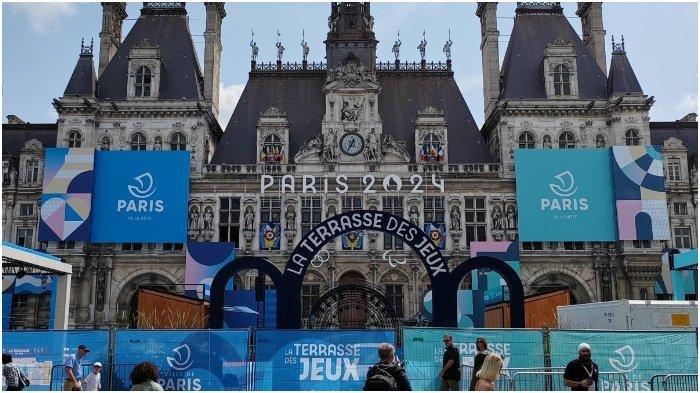 Paris memperketat keamanan menjelang Opening Ceremony Olimpiade 2024, Jumat (26/7/2024).