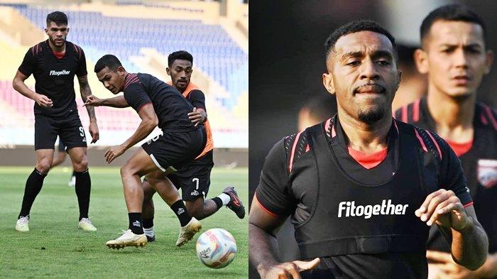 LATIHAN BORNEO FC - Pemain Borneo FC Samarinda, Diego Mitchles mengadang Leo Gaucho saat latihan persiapan hadapi Semifinal Piala Presiden melawan Persija di Stadion Universitas Negeri Sebelas Maret Solo, Sabtu (27/7/2024). Kemudian Stadion Manahan Solo untuk langsung menyiapkan diri menuju babak semifinal.