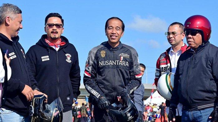 Jaket Nusantara buatan Rabbit and Wheels yang dikenakan Presiden Jokowi saat meresmikan Jembatan Pulau Balang di Kalimantan Timur, Minggu (28/7/2024). MUCHLIS JR/BIRO PERS SEKRETARIAT PRESIDEN