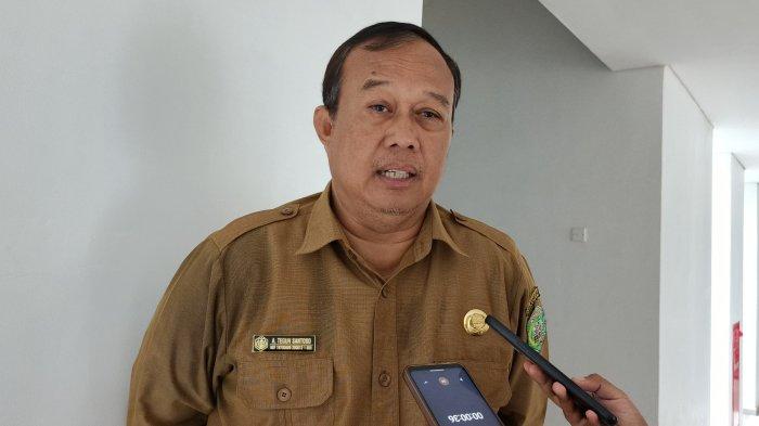 PERPUSTAKAAN MAHULU - Asisten 1 Pemkab Mahulu Agustinus Teguh Santoso mendorong pengembangan perpustakaan di Mahakam Ulu, Provinsi Kalimantan Timur yang lebih modern dan relevan dengan kebutuhan zaman.