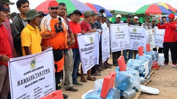 Program Kukar Idaman gagasan Bupati Edi Damansyah dan Wabup Rendi Solihin, pelan-pelan mengantarkan harapan kepada para nelayan tangkap. Kini, para nelayan di Kukar berharap keberlanjutan dari program tersebut.
