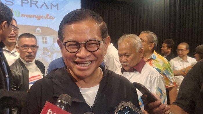 Pramono Anung hadiri pertemuan alumni ITB'82 di Pasar Minggu, Jakarta Selatan, Jumat (20/9/2024) malam.