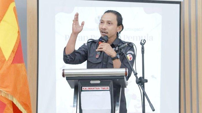 Ketua Bawaslu Kaltim, Hari Dermanto saat menjelaskan soal potensi pemungutan suara ulang (PSU) Pilkada Kaltim 2024, dari hasil laporan PTPS yang kini tengah diidentifikasi pihaknya.