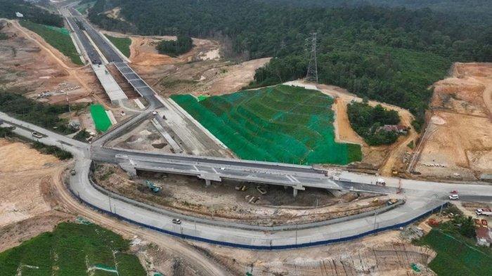 TOL IKN KALTIM - Ruas jalan tol di IKN Kaltim. Daftar 3 ruas tol di IKN Kaltim yang konstruksinya selesai Desember 2024. Menteri PU, Dody Hanggodo usul diresmikan Presiden Prabowo Subianto.
