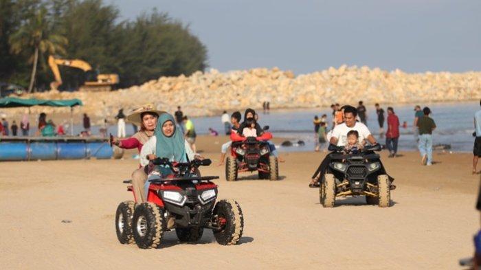 Pantai Manggar Segara Sari masih menjadi objek wisata primadona di Kota Balikpapan. Berbagai persiapan tengah dilakukan untuk menyambut wisatawan yang akan liburan Natal dan Tahun Baru.