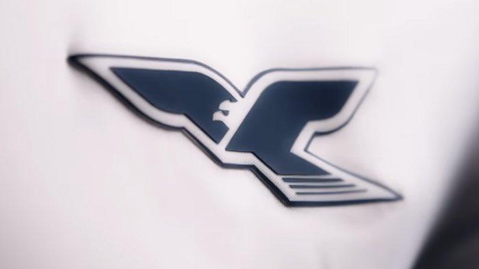 LOGO RETRO LAZIO - Logo retro Lazio yang kembali dipasang pada jersey spesial untuk memperingati 125 tahun klub. Jersey ini diperkenalkan pada laga Serie A melawan Como, Sabtu (11/1/2025) dini hari WIB.