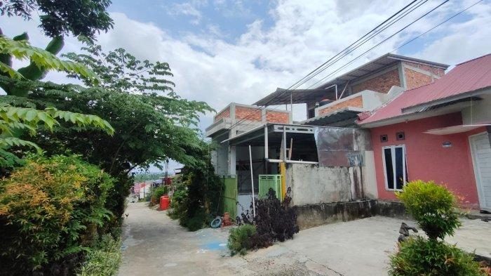 RUMAH SUBSIDI BALIKPAPAN - Ilustrasi rumah bersubsidi di Gala Puncak, Kelurahan Graha Indah, Kota Balikpapan, Kalimantan Timur, 29 September 2024.