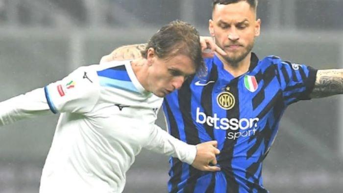 HASIL COPPA ITALIA - Potret pemain Lazio dan Inter Milan saat bertemu di perempat final Coppa Italia, diunggah IG @official_sslazio. Hasil Inter vs Lazio, Nerazzurri menang. (Instagram/official_sslazio)