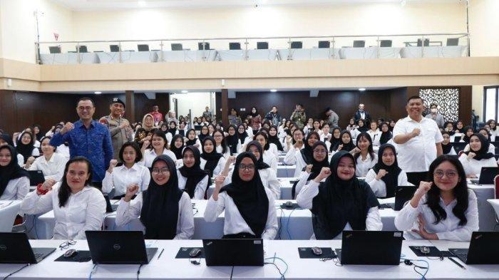 Ribuan Calon Pegawai Negeri Sipil (CPNS) Kementerian Hukum dan Hak Asasi Manusia (Kemenkumham) tahun anggaran 2024 sudah mulai melakukan tahapan seleksi kompetensi bidang (SKB) di Rumah Sakit Bhayangkara Brimob, Depok, Jawa Barat pada 20-23 November 2024.