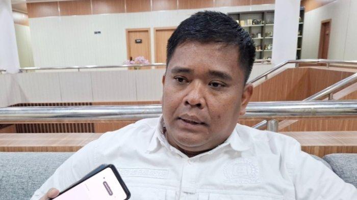 SOROTI AIR BAKU PDAM - Ketua Komisi II DPRD Balikpapan, Fauzi Adi Firmansyah, menyoroti masalah sumber air baku PDAM yang perlu segera dicarikan solusi seiring dengan makin bertambahnya jumlah penduduk di Balikpapan. (TRIBUNKALTIM.CO/ZAINUL MARSYAFI)