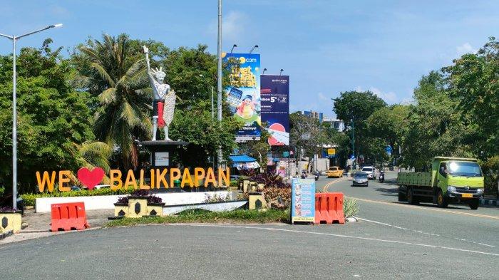 EVENT NASIONAL BALIKPAPAN - Ikon We Love Balikpapan. Kota Balikpapan dipercaya sebagai pusat perayaan puncak Hari Ulang Tahun (HUT) ke-45 Dewan Kerajinan Nasional Daerah (Dekranasda) tahun 2025.