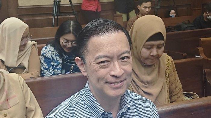 SIDANG IMPOR GULA - Terdakawa terduga korupsi perkara impor gula Eks Mendag Tom Lembong di PN Tipikor Jakarta Pusat, Selasa (1/7/2025). Persidangan hari ini beragendakan pemeriksaan terdakwa. (Tribunnews.com/Rahmat Nugraha)