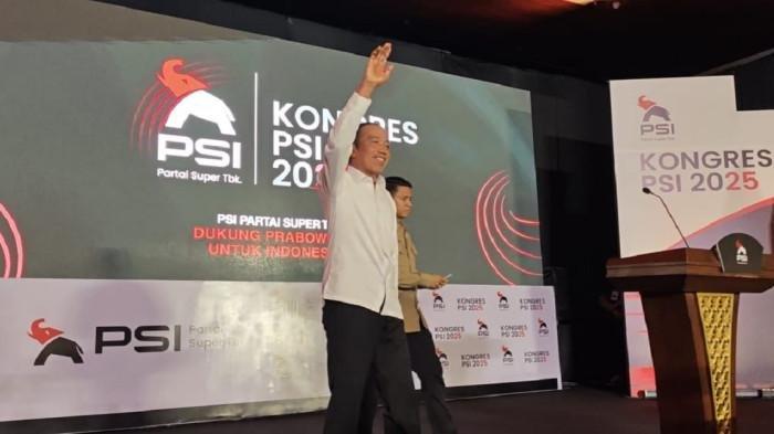JOKOWI PIDATO - Presiden ke-7 RI, Joko Widodo (Jokowi) saat berpidato dalam sesi “Pesan Kebangsaan” di Kongres Partai Solidaritas Indonesia (PSI) di Graha Saba Buana, Solo, Jawa Tengah, Sabtu (19/7/2025).(TRIBUNNEWS/Yohanes Liestyo)