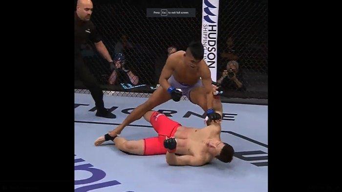 Jeka Saragih saat meng-KO petarung asal Korea Selatan, Ki Won-bin, pada Minggu (23/10/2022) malam. Inilah live streaming Jeka Saragih vs Lucas hari ini 2023 dan cara nonton UFC Pertandingan di Mola TV, cek jadwal atau kapan Jeka Saragih bertanding di UFC.