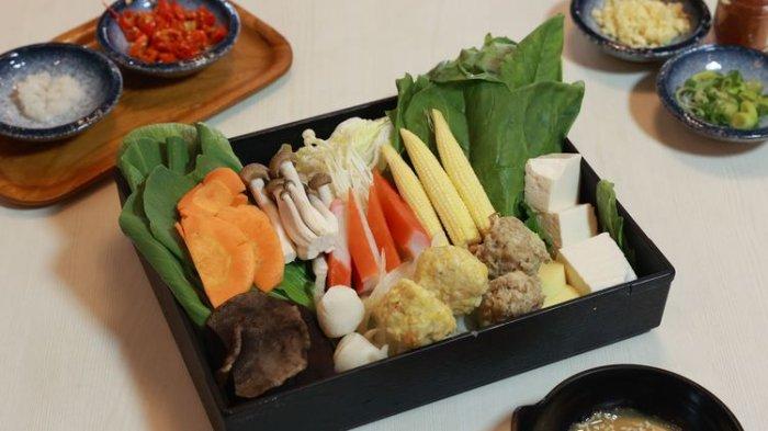 SHABU SHABU - Inilah kumpulan rekomendasi wisata kuliner Balikpapan dengan hidangan utama grill dan cocok sebagai reuni serta bukber, menarik dan lezat.