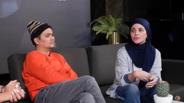Sebelum heboh Aldila Jelita unfollow Instagram dan hapus foto Indra Bekti, keduanya sempat jadi bintang tamu di YouTube Melaney Ricardo.