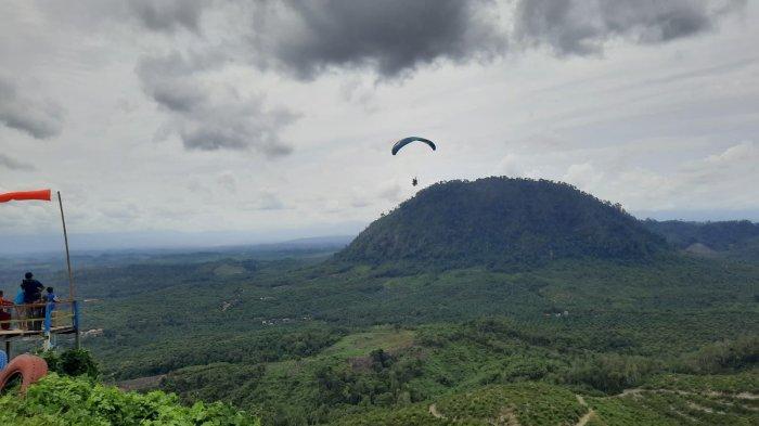 Objek wisata Gunung Boga, Desa Luan, Kecamatan Muara Samu Kabupaten Paser, Kalimantan Timur. TRIBUNKALTIM.CO/SYAIFULLAH IBRAHIM