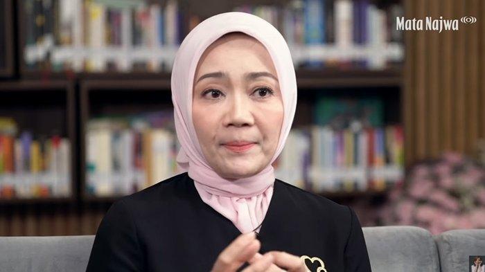 Saat tampil di acara Mata Najwa, Atalia Praratya beberkan kronologi saat Emmeril Khan Mumtadz terseret arus Sungai Aare, Swiss.