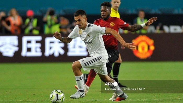 Dani Ceballos (depan). Update Liga Italia - Perkuat Lini Tengah, AC Milan Minati Gelandang Tak Terpakai Real Madrid.