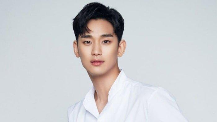 Kim Soo Hyun.