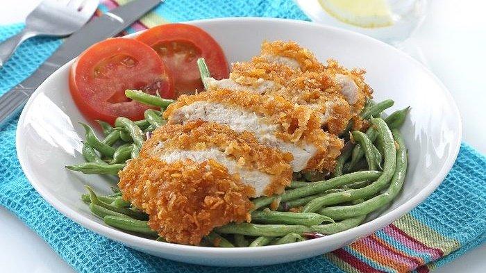 Tekstur renyah dan rasa yang enak banget bikin resep ayam katsu buncis ini jadi salah satu menu buka puasa favorit keluarga.