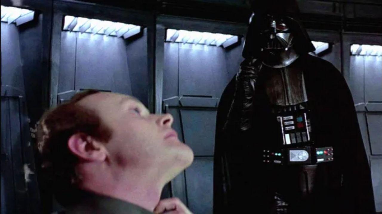 James Earl Jones adalah pengisi suara Darth Vader, yang tidak terkesan dengan rekan Kekaisaran Laksamana Motti dalam 'Star Wars' yang asli.