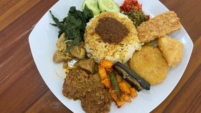 Ilustrasi nasi padang.