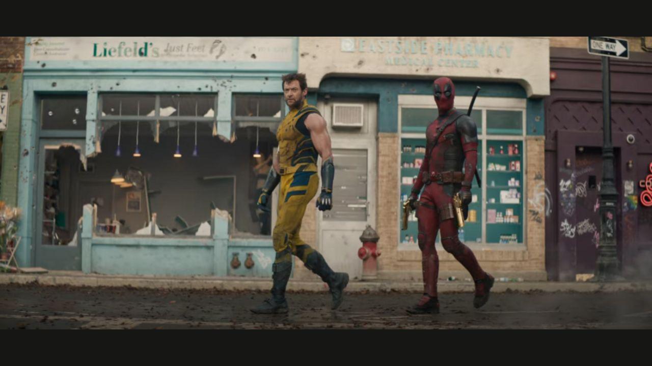 Deadpool bertanya kepada Wolverine apa yang salah atau apakah kita harus menunggu 'kilas balik babak ketiga'.