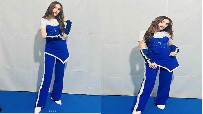 PENAMPILAN - Penampilan Ayu Ting Ting.Penyanyi Dangdut Ayu Ting Ting Manggung Lagi, Gaya Berpakaian Bunda Bilqis Kembali Disorot