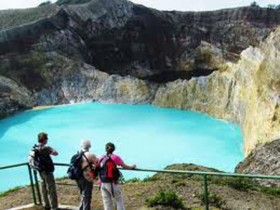 Danau Kelimutu
