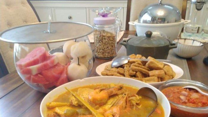 Kuliner NTT, Makan Sehat Makan Enak Ikan kombong Goreng dan Ikan Kuah Asam ala Johan Paulus di Bali