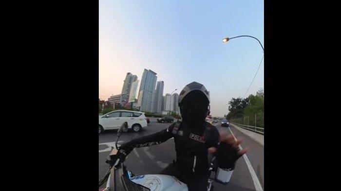 KAWAL - Viral Momen Seorang Anggota Polantas Saat Mengawal Ambulans Mendapat Jempol Warganet