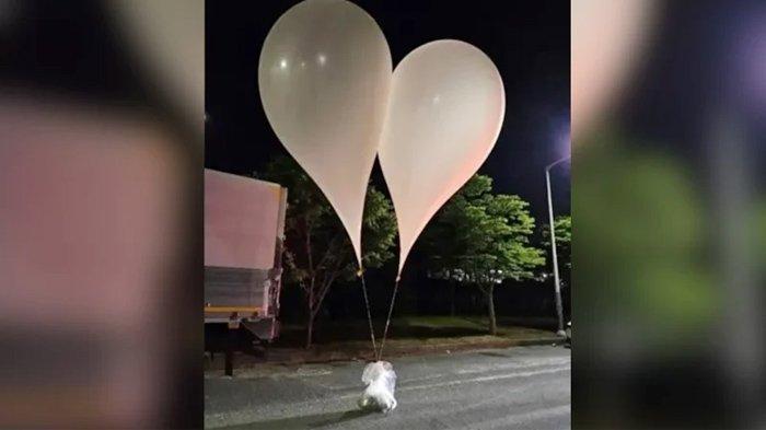 Korea Utara mengirimkan ratusan balon dalam dua gelombang minggu lalu ke Korea Selatan