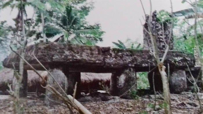 Kampung Tradisional Bondotera Terletak di Desa Umbu Pabal kecamatan Umbu Ratu Nggay Barat