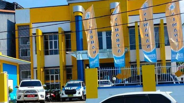 KANTOR BARU -Kantor baru Kopdit Obos Mas di Lewoleba, Kabupaten Lembata.