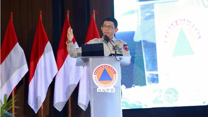 Kepala BNPB memberikan arahan di rangkaian acara puncak acara Bulan PRB di Banda Aceh, pada Kamis (10/10/2024).