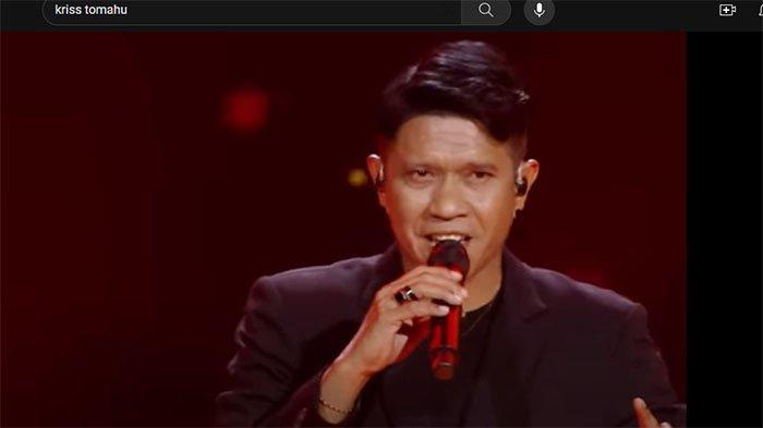 Kris Tomahu saat tampil di Gala Live Show 1 - X Factor