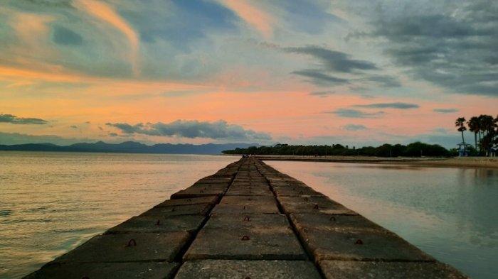 Pantai Lasiana Kota Kupang NTT