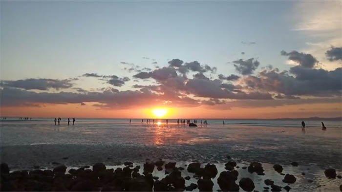 Pantai Panmuti di Kabupaten Kupang mempesona Saat Senja