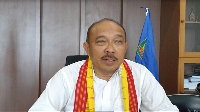 Penjabat Bupati Manggarai Timur Ir Boni Hasudungan Siregar.