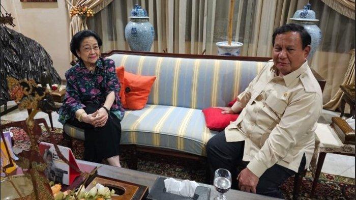 PERTEMUAN - Presiden Prabowo Subianto dan Ketua Umum PDIP Megawati bertemu di kediaman Megawati, Jalan Teuku Umar, Menteng, Jakarta Pusat, Senin (7/4/2025) malam.
