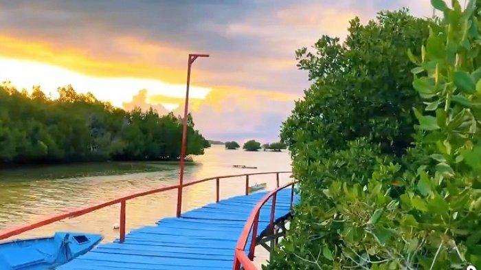 Pantai Litianak di Desa Holulai, Kecamatan Rote Barat Laut, Kabupaten Rote Ndao, Provinsi NTT, Kamis, (6/3/2025).