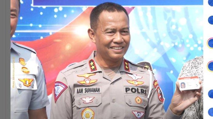 Korlantas POlri berencana memberlakukan SIM C2 pada tahun depan untuk kendaraan roda dua dengan kapasitas 500 cc ke atas.simak penjelasan Kakorlantas Polri jadi Berita Viral