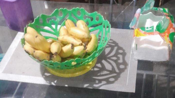 PISANG NONA MAS TIMOR - Viral Filosofi Pisang Mas Timor VS Khasiat Minyak Nona Mas Adagium Sebuah Ziarah Kehidupan, Selasa 3 Oktober 2023