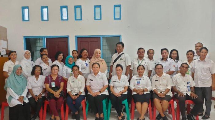 RAKOR - Dinas Pengendalian Penduduk dan Keluarga Berencana (DPPKB) menggelar Rapat Koordinasi Peningkatan Pelayanan KB di Fasilitas Kesehatan (Faskes), Rabu, 30 April 2025 bertempat di Aula DPPKB Kabupaten Ende.
