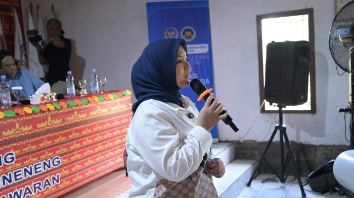 Warga Desa Kota Agung, Pesawaran menerima5456