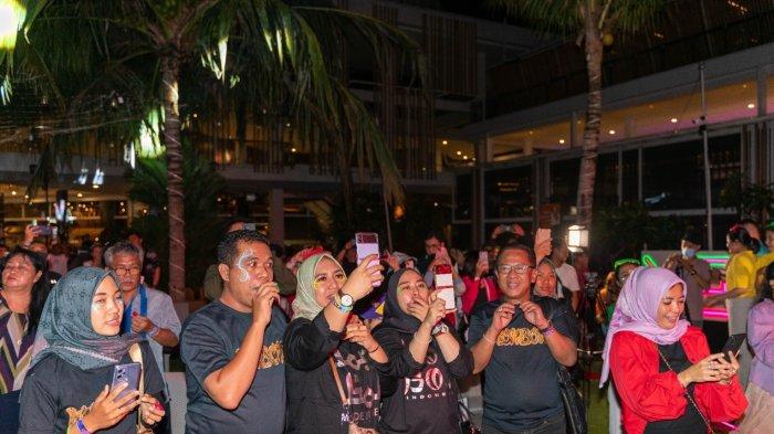 Untuk merayakan pergantian tahun, Aruna Senggigi menyajikan Gala Dinner dan Count Down Beach Party dengan tema The Gatsby Soiree.