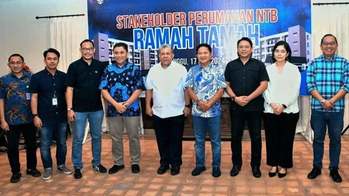 Komisioner Badan Pengelolaan Tabungan Perumahan Rakyat (BP Tapera), Heru Pudyo Nugroho (empat kiri) mendampingi Wamen Perumahan dan Kawasan Pemukiman Fahri Hamzah (lima dari kiri) bertemu Pj Gubernur NTB Hasanuddin saat kunjungan kerja ke NTB.